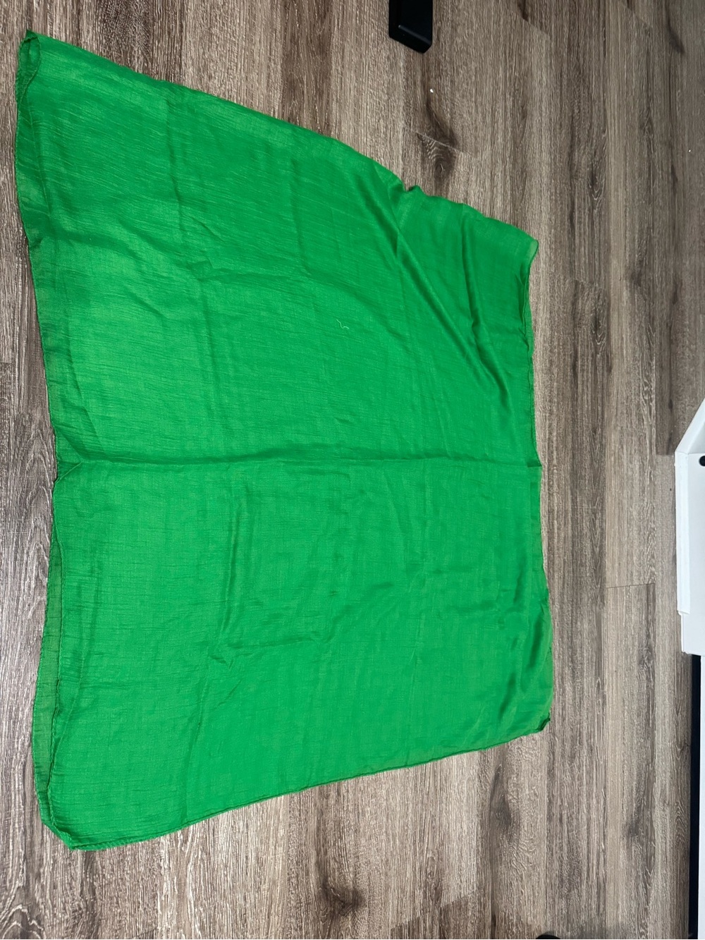 Women's Green Lightweight Scarf